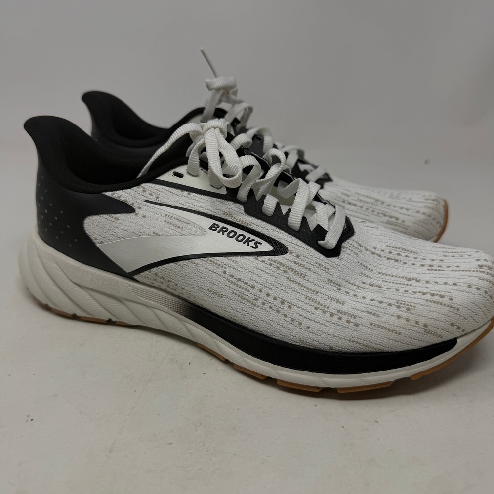Brooks Running Shoes Womens 7.5 Anthem 7 White Black 1204281B121 EUC